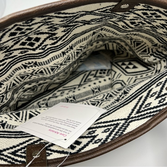 Thirty-One Rio Tote - Picture 4 of 6